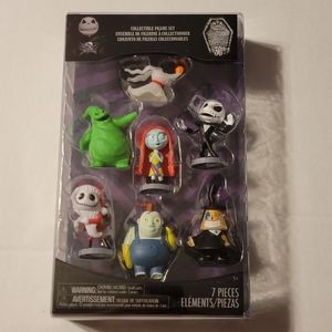 30th Anniversary Nightmare Before Christmas 7 Piece Collectible‎ Figure Set